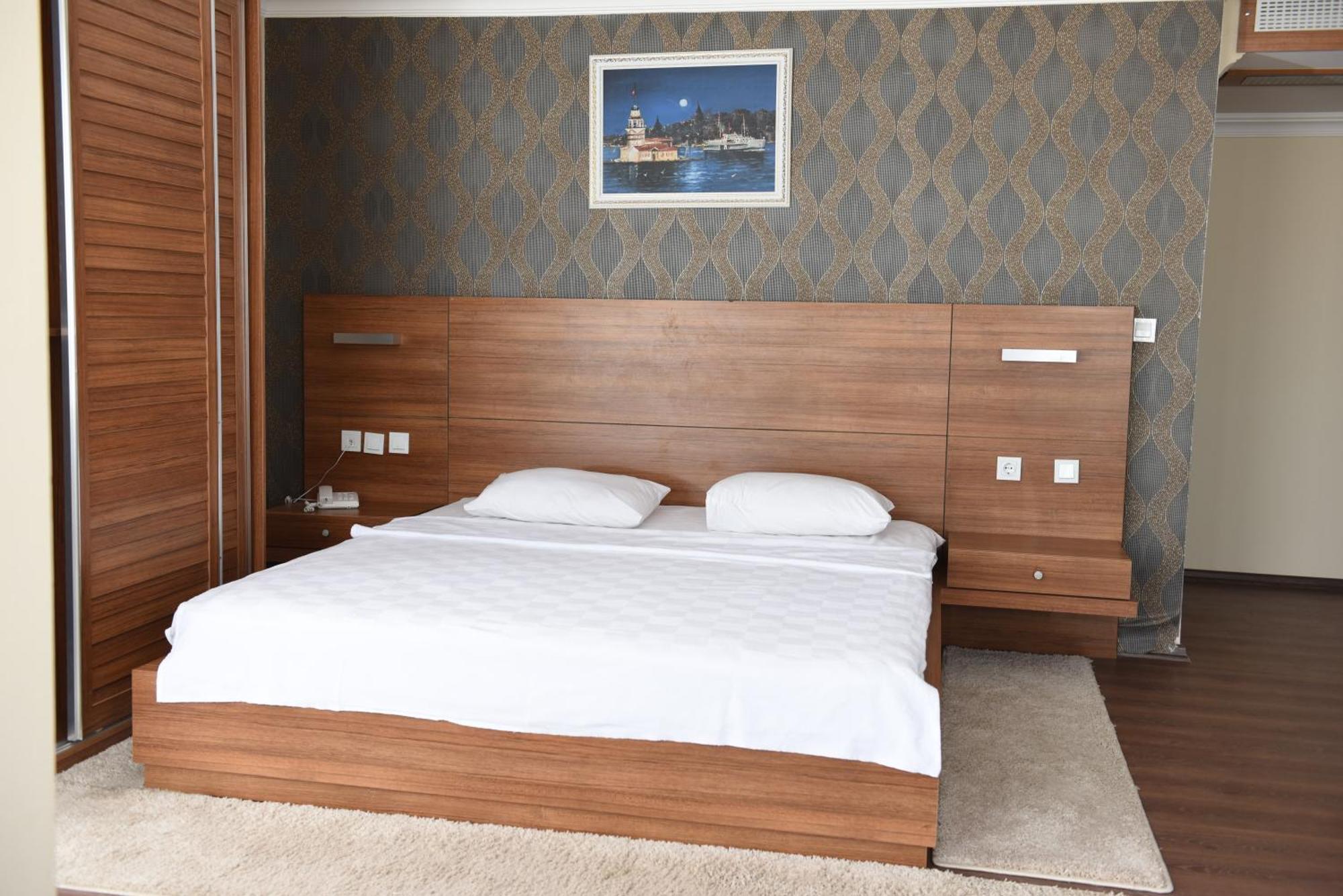 Carpediem Diamond Hotel Karasu Екстериор снимка